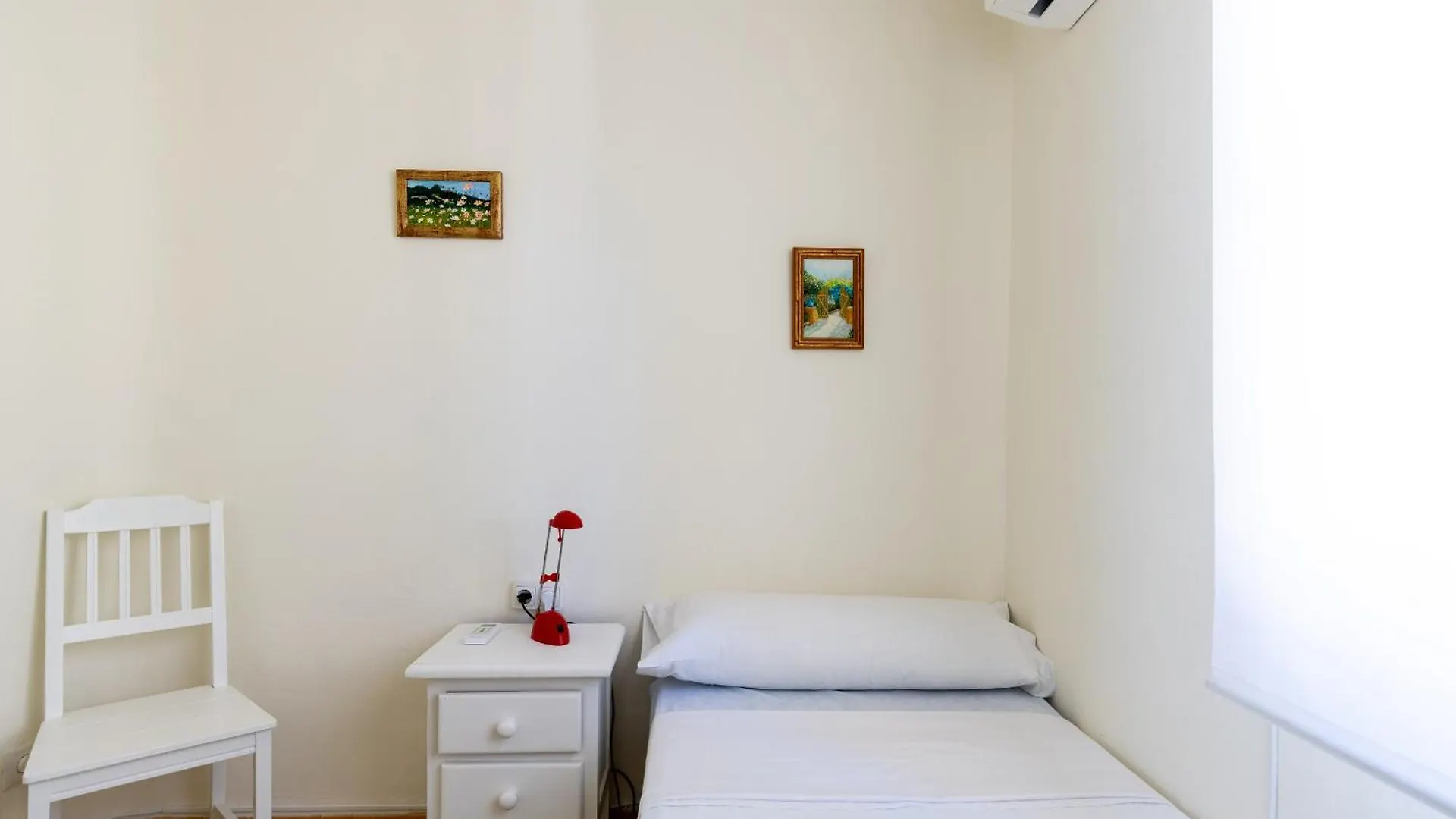 Apartment Apartamento Familiar Maria Auxiliadora Seville Spain